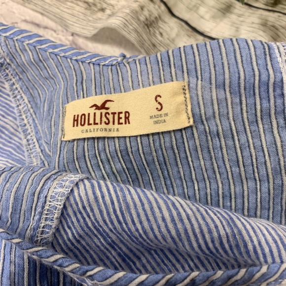 {Hollister} Hi-Low Lightweight Sheer Blue Striped Tank - Picture 7 of 9